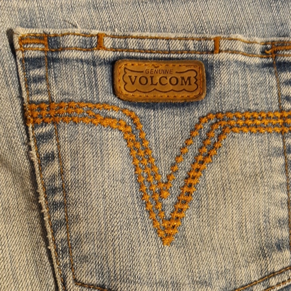 Jeans - Picture 2 of 2